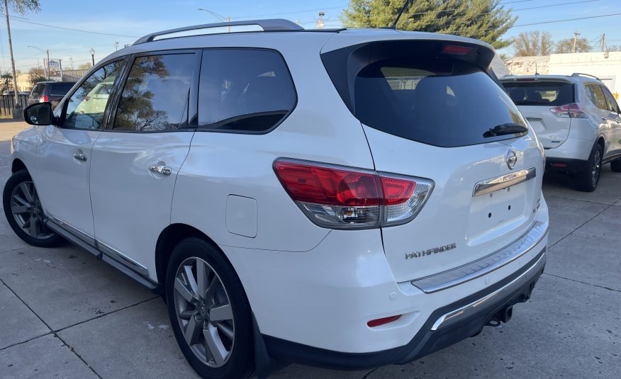 2015 Nissan Pathfinder platinum