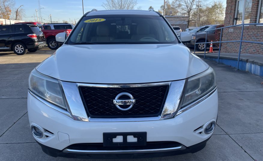 2015 Nissan Pathfinder platinum