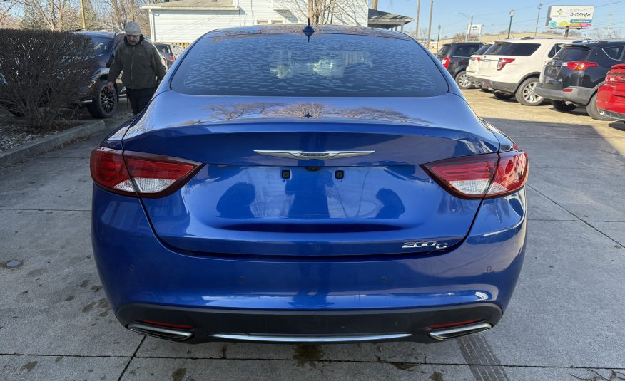 2015 Chrysler 200