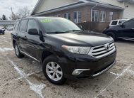 2011 Toyota Highlander SE