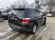 2011 Toyota Highlander SE