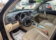 2011 Toyota Highlander SE