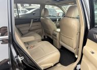 2011 Toyota Highlander SE